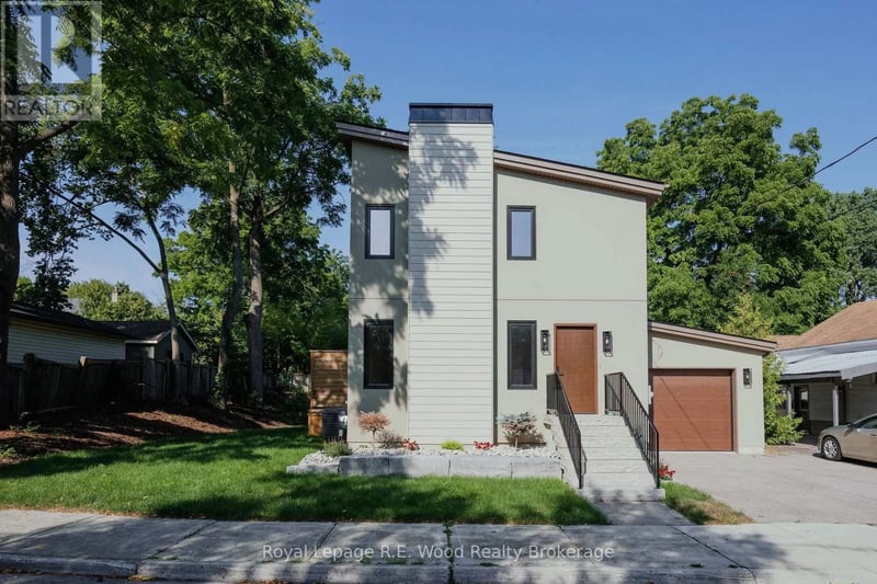 14 Lundy Lane, London South (South F), Ontario, N6C3G5, London South (South F), Ontario — photo 1 of 5