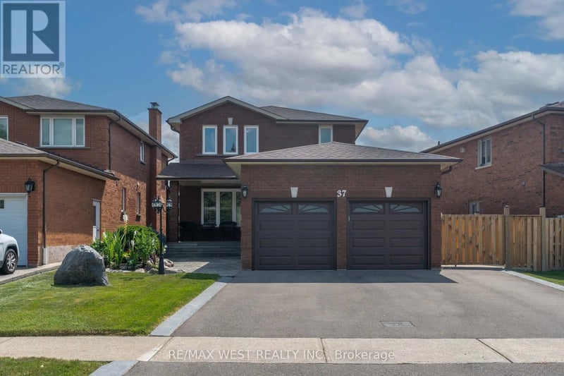37 Lime Drive, Vaughan (East Woodbridge), Ontario, L4L5N3, Vaughan (East Woodbridge), Ontario — photo 1 of 5