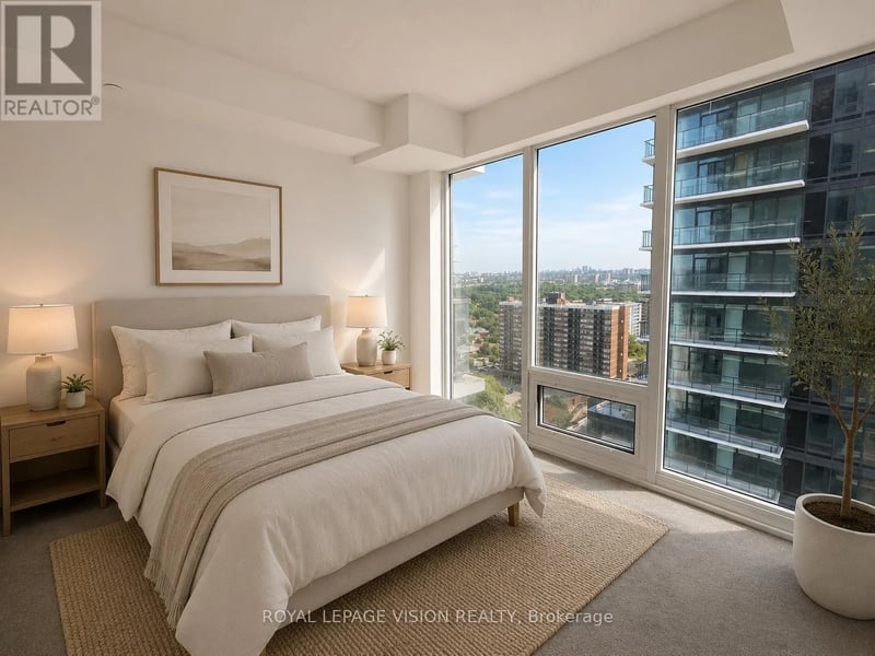 #1905 4010 Eglinton Avenue West, Toronto (Humber Heights), Ontario, M9A0G5, Toronto (Humber Heights), Ontario — photo 1 of 5