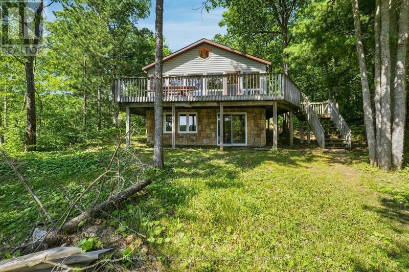 889 185 WA Horseshoe Lake, Seguin, Ontario, P2A2W8, Seguin, Ontario — photo 1 of 5