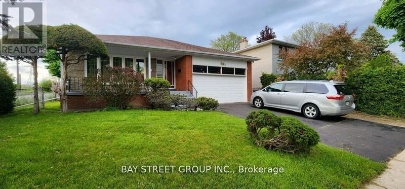 #Room1 45 PINEWAY Boulevard, Toronto (Bayview Woods-Steeles), Ontario, M2H1A5, Toronto (Bayview Woods-Steeles), Ontario — photo 1 of 5