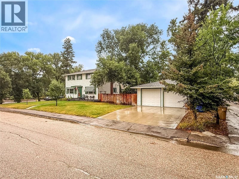 3037 ARGYLE ROAD, Regina, Saskatchewan, S4S2B3, Regina, Saskatchewan — photo 1 of 5