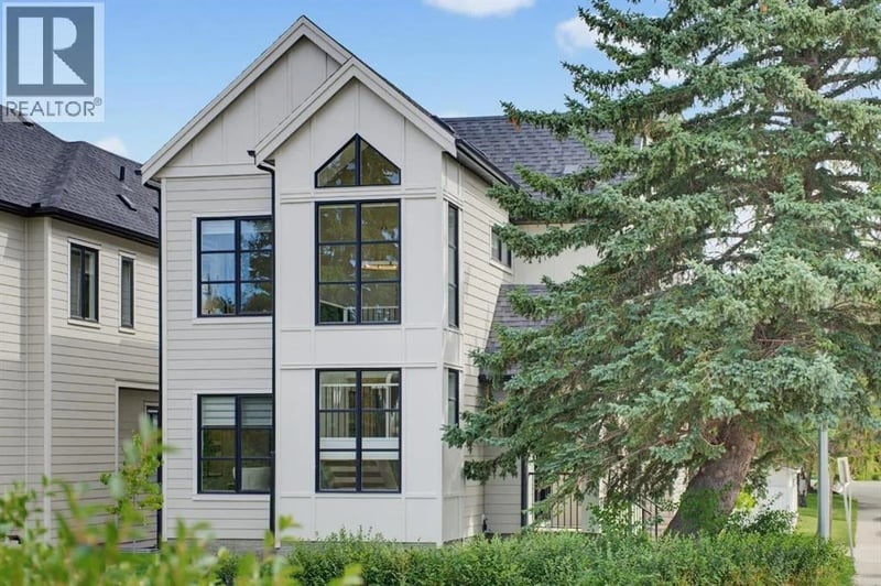 4612 Grove Hill Road Southwest, Calgary, Alberta, T3E4G1, Calgary, Alberta — photo 1 of 5