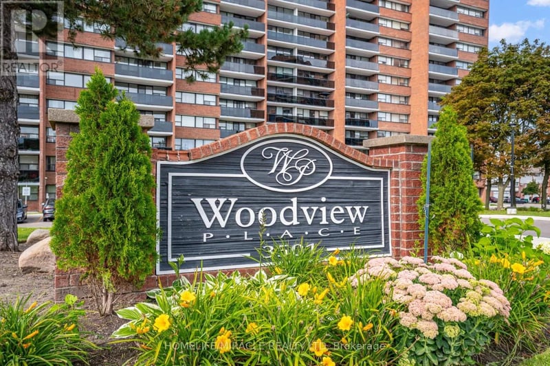 #302 3501 Glen Erin Drive, Mississauga (Erin Mills), Ontario, L5L2E9, Mississauga (Erin Mills), Ontario — photo 1 of 5