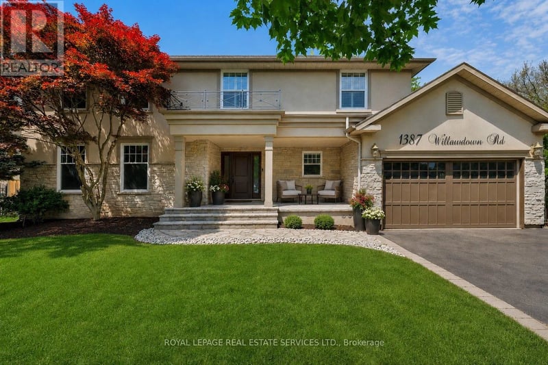 1387 Willowdown Road, Oakville (SW Southwest), Ontario, L6L1X2, Oakville (SW Southwest), Ontario — photo 1 of 5