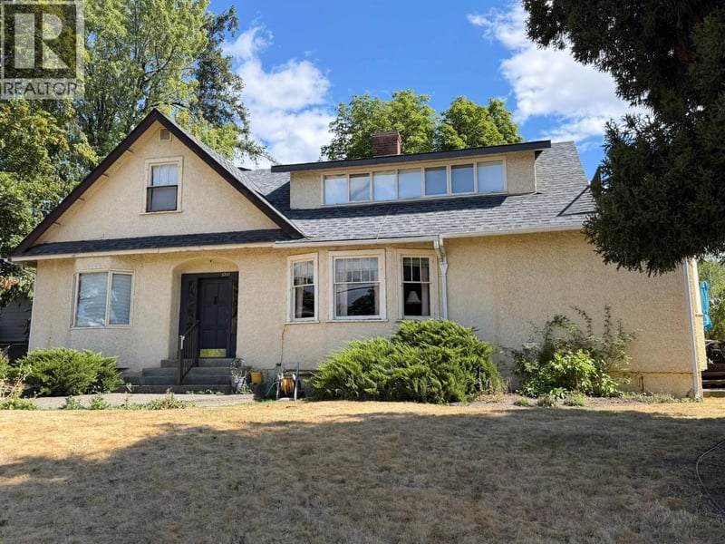 3201 19 Street, Vernon, British Columbia, V1T4B6, Vernon, British Columbia — photo 1 of 5