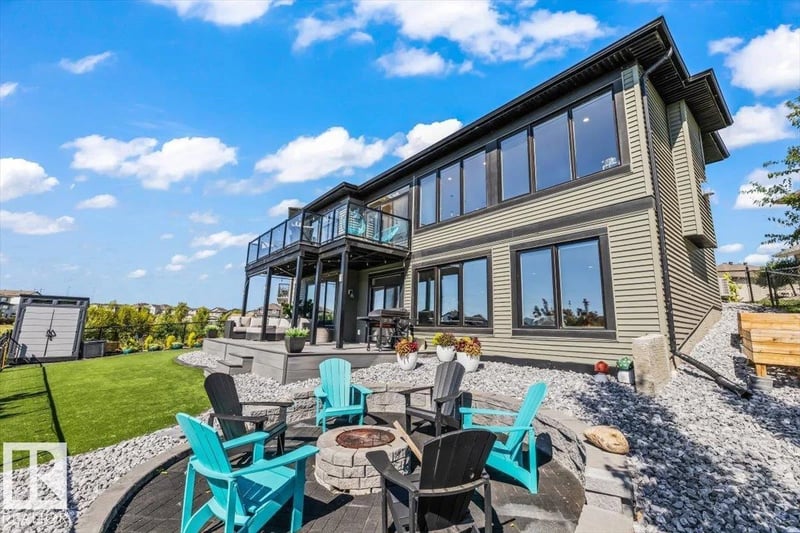 1604 25 ST NW, Edmonton, Alberta, T6T2H5, Edmonton, Alberta — photo 1 of 5