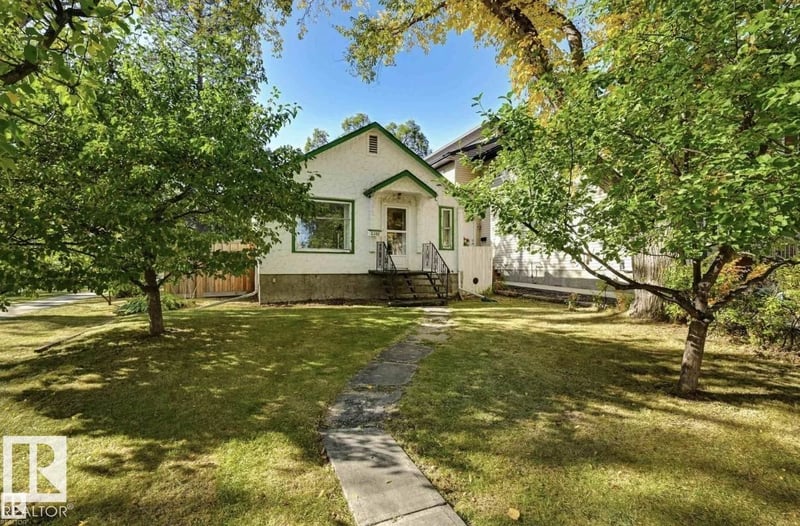 11502 122 ST NW, Edmonton, Alberta, T5M0C1, Edmonton, Alberta — photo 1 of 5