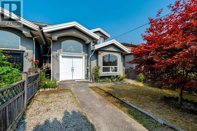 8207 15TH Avenue, Burnaby, British Columbia, V3N1X7, Burnaby, British Columbia — photo 1 of 5