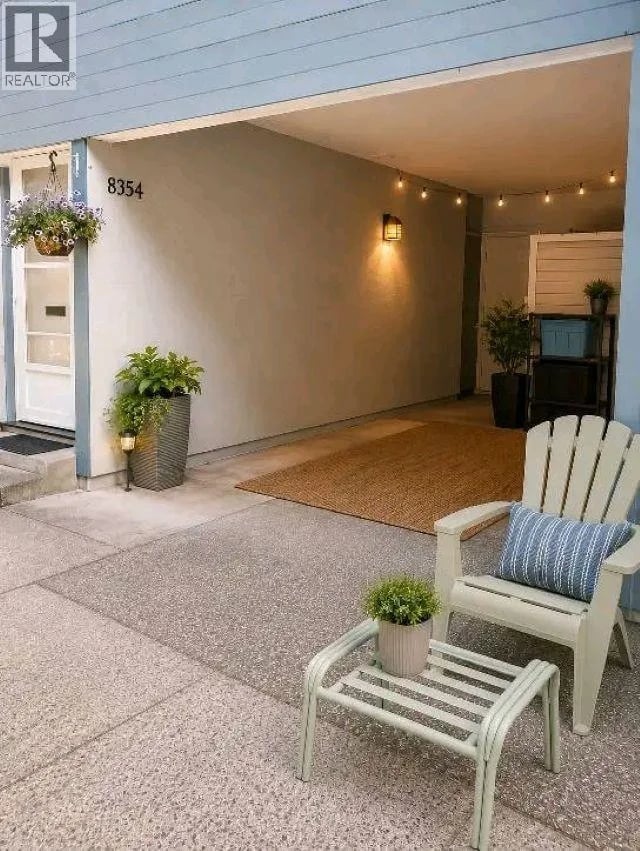 8354 VINEWOOD Place, Burnaby, British Columbia, V5A3V6, Burnaby, British Columbia — photo 1 of 5