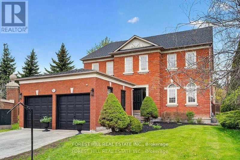 2 Regent Street, Richmond Hill (Mill Pond), Ontario, L4C9B3, Richmond Hill (Mill Pond), Ontario — photo 1 of 5