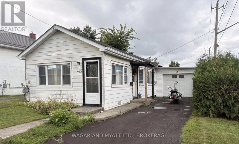 292 CAMDEN Road, Greater Napanee (Greater Napanee), Ontario, K7R1E6, Greater Napanee (Greater Napanee), Ontario