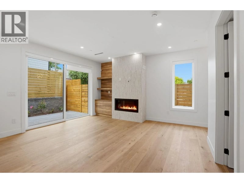 #2 2438 20TH Avenue, Vancouver, British Columbia, V5M2T6, Vancouver, British Columbia — photo 1 of 5