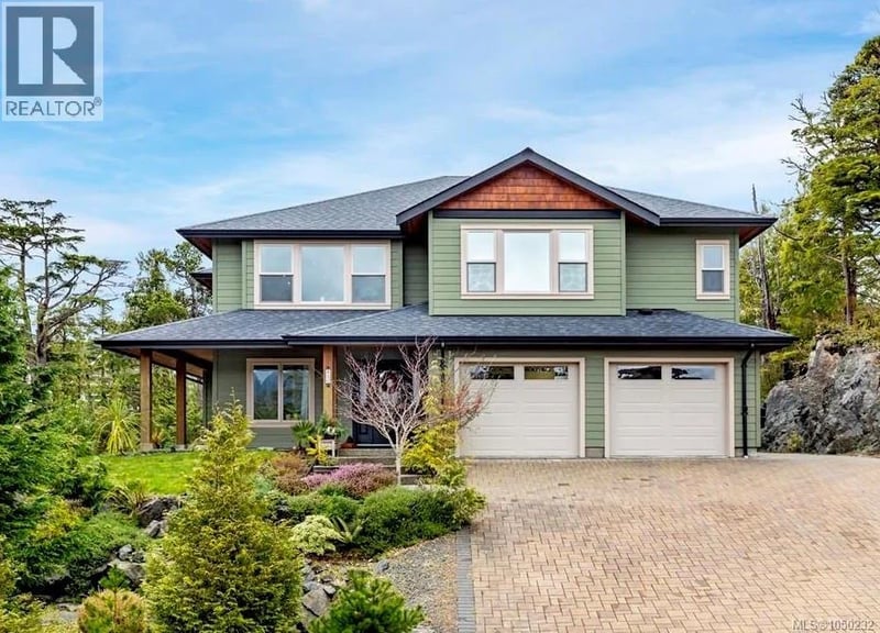 850 Lorne White Place, Ucluelet, British Columbia, V0R3A0, Ucluelet, British Columbia — photo 1 of 5