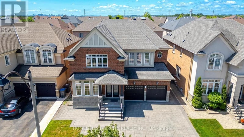 64 Scotchmere Crescent, Brampton (Bram East), Ontario, L6P3A6, Brampton (Bram East), Ontario — photo 1 of 5