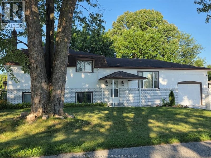 3767 TURNER, Windsor, Ontario, N8W3N2, Windsor, Ontario — photo 1 of 5