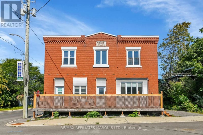 1 Mechanic Street East, North Glengarry, Ontario, K0C1T0, North Glengarry, Ontario — photo 1 of 5