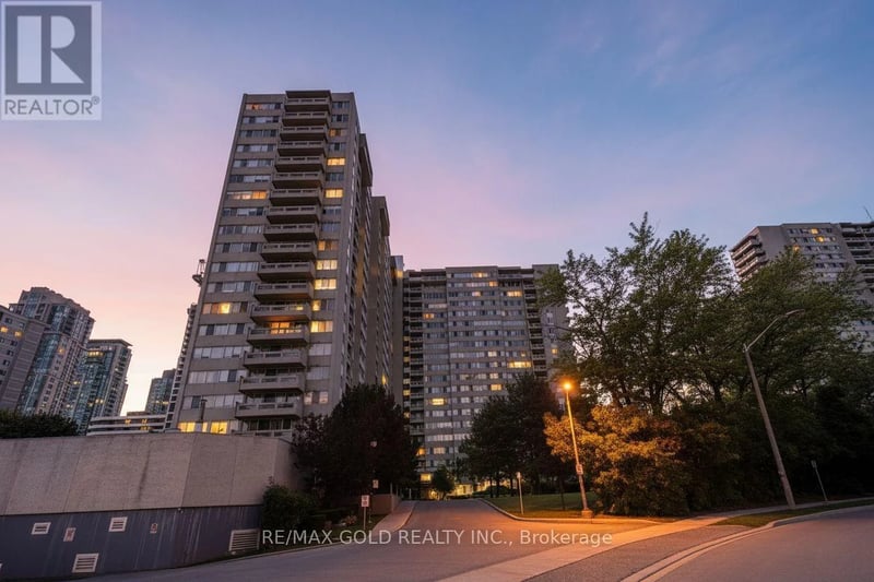 #1913 3590 Kaneff Crescent, Mississauga (Mississauga Valleys), Ontario, L5A3X3, Mississauga (Mississauga Valleys), Ontario — photo 1 of 5