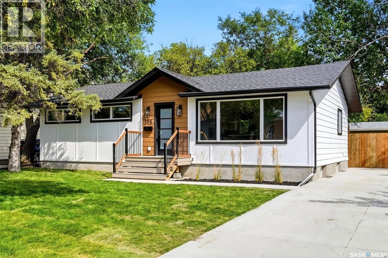 195 Massey ROAD, Regina, Saskatchewan, S4S4N3, Regina, Saskatchewan — photo 1 of 5