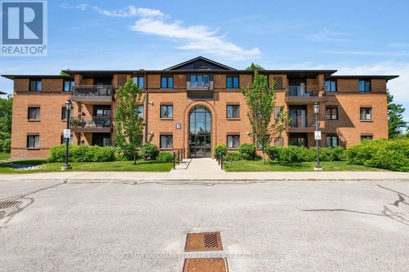 #211 10B Coulter Street, Barrie (Sunnidale), Ontario, L4N6S1, Barrie (Sunnidale), Ontario — photo 1 of 5