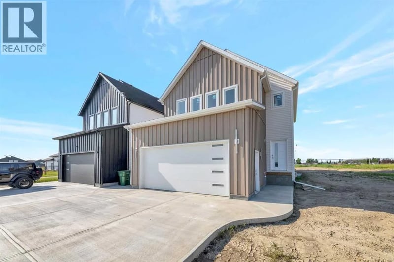6906 35 Street, Lloydminster, Alberta, T9V2Z4, Lloydminster, Alberta — photo 1 of 5