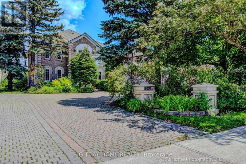 5037 Mississauga Road, Mississauga (Central Erin Mills), Ontario, L5M4Y1, Mississauga (Central Erin Mills), Ontario — photo 1 of 5