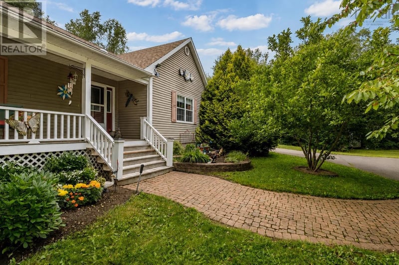 138 South Street, Berwick, Nova Scotia, B0P1E0, Berwick, Nova Scotia — photo 1 of 5