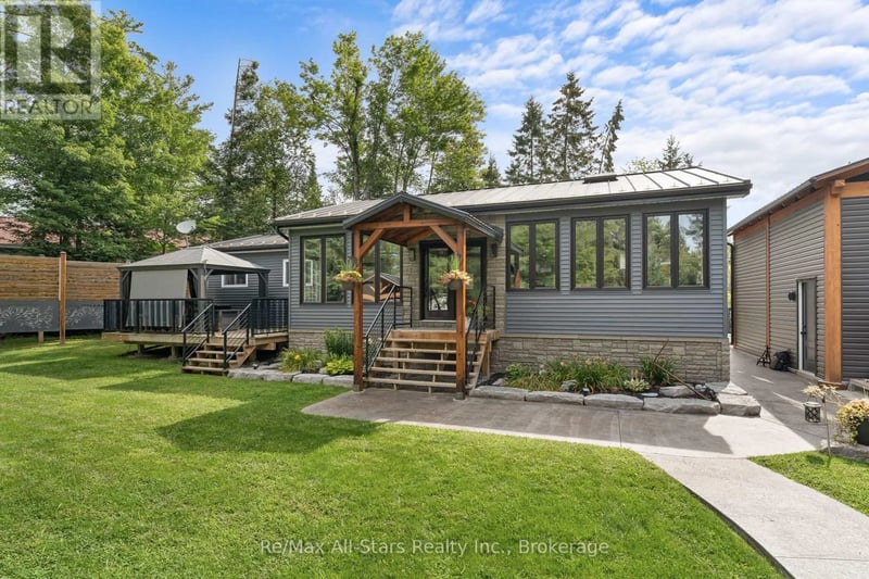 30 River Road, Kawartha Lakes (Fenelon Falls), Ontario, K0M1N0, Kawartha Lakes (Fenelon Falls), Ontario — photo 1 of 5