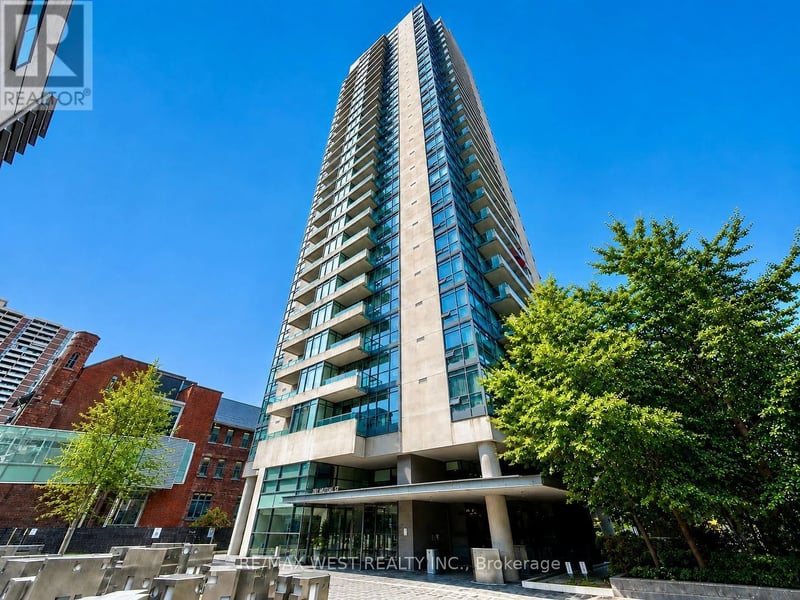 #2408 281 Mutual Street, Toronto (Church-Yonge Corridor), Ontario, M4Y3C4, Toronto (Church-Yonge Corridor), Ontario — photo 1 of 5
