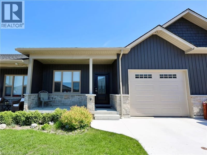 9 SILVER CREEK Road, Seaforth, Ontario, N0K1W0, Seaforth, Ontario — photo 1 of 5