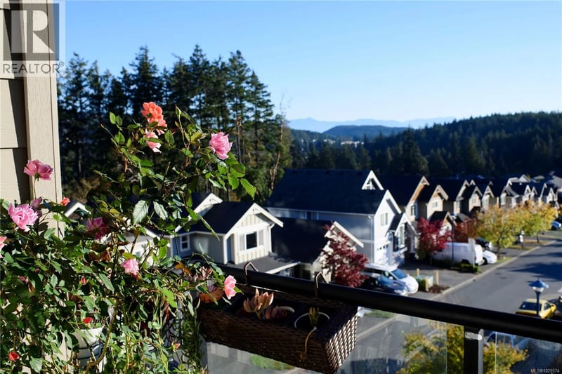 #312 1145 Sikorsky Road, Langford, British Columbia, V9B0M8, Langford, British Columbia — photo 1 of 5