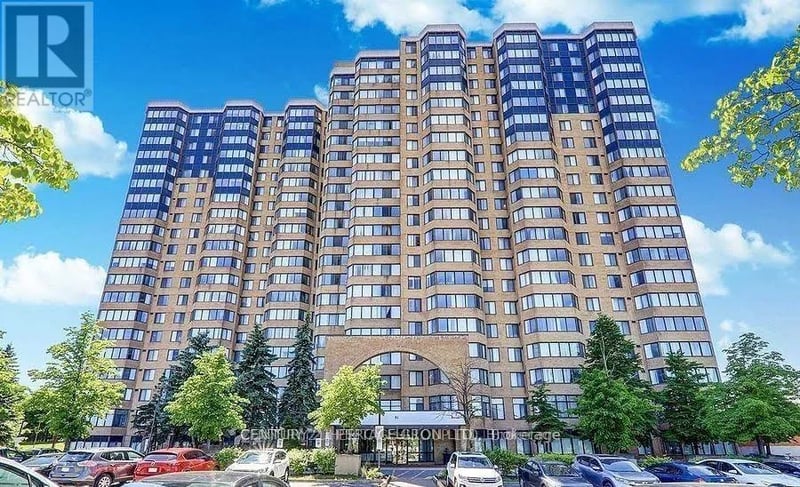 #104 80 Alton Towers Circle, Toronto (Milliken), Ontario, M1V5E8, Toronto (Milliken), Ontario — photo 1 of 5