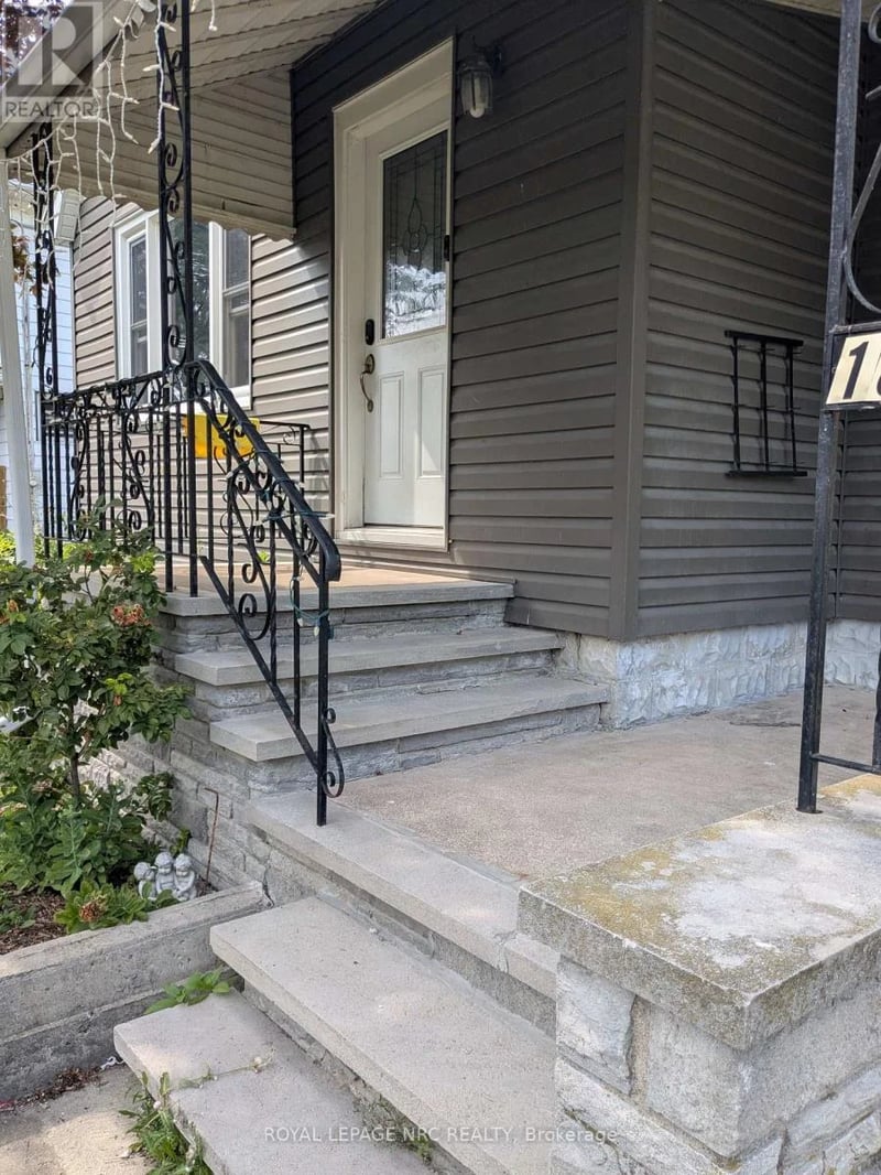 #Upper 187 Neff Street, Port Colborne (Main Street), Ontario, L3K3T7, Port Colborne (Main Street), Ontario — photo 1 of 5