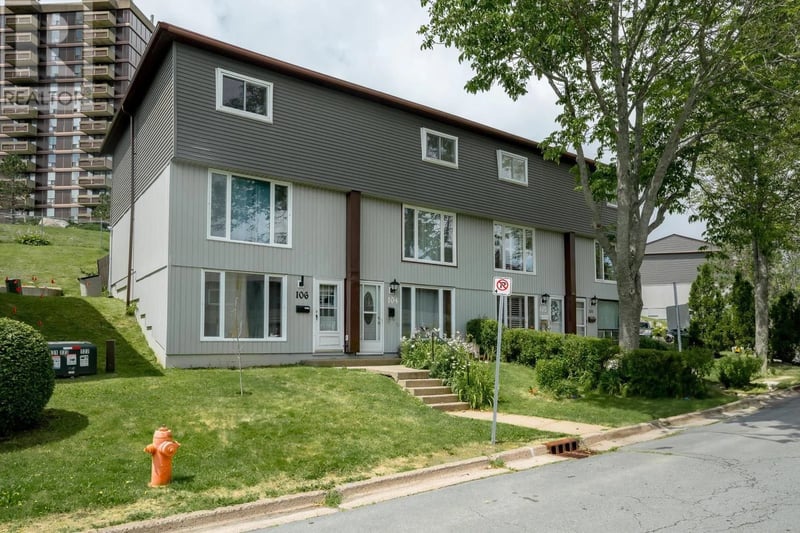 104 Bromley Road, Halifax, Nova Scotia, B3P2L7, Halifax, Nova Scotia — photo 1 of 5