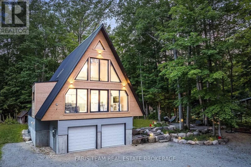 1490 Champlain Road, Tiny, Ontario, L9M0C1, Tiny, Ontario — photo 1 of 5