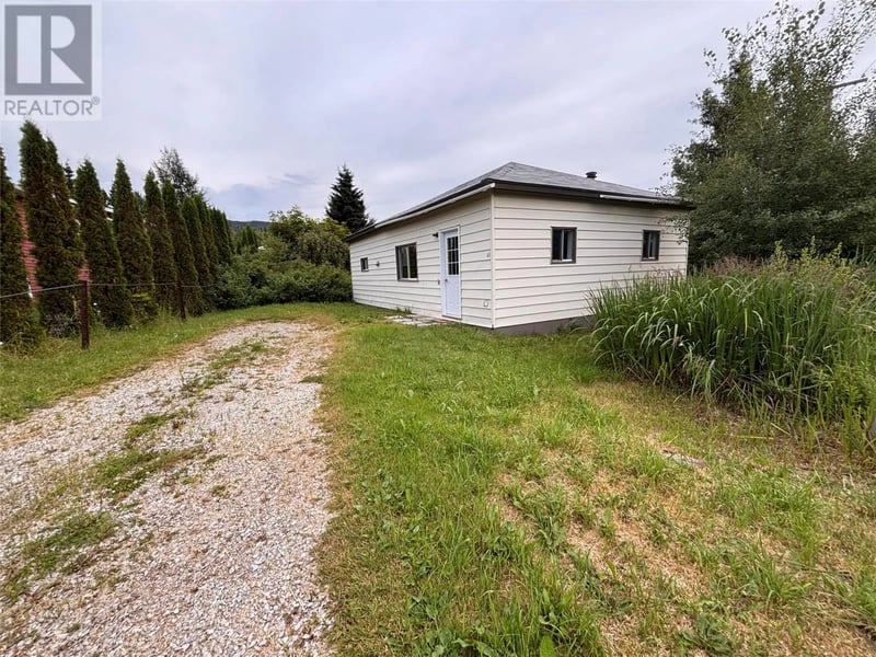 11 Hinks Lane, Deer Lake, Newfoundland & Labrador, A8A3C7, Deer Lake, Newfoundland & Labrador — photo 1 of 5