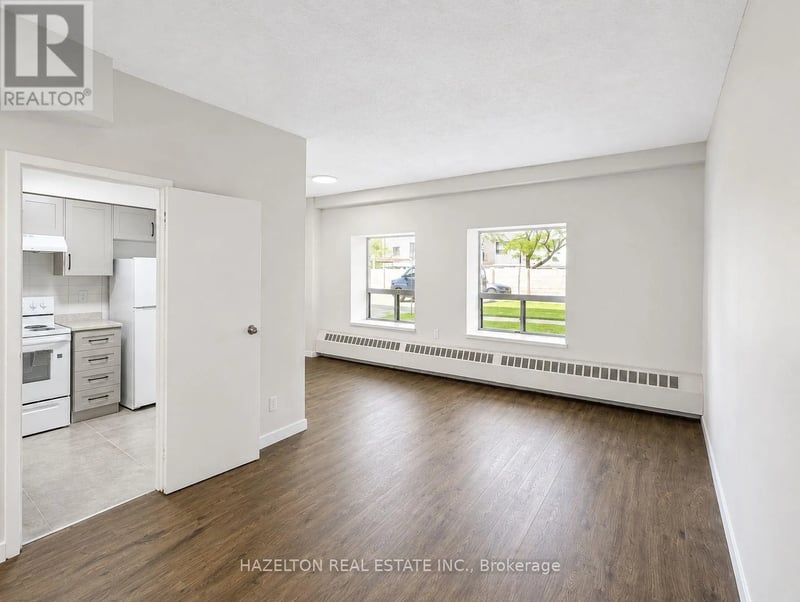 #102 57 Parkwoods Village Drive, Toronto (Parkwoods-Donalda), Ontario, M3A2X3, Toronto (Parkwoods-Donalda), Ontario — photo 1 of 5