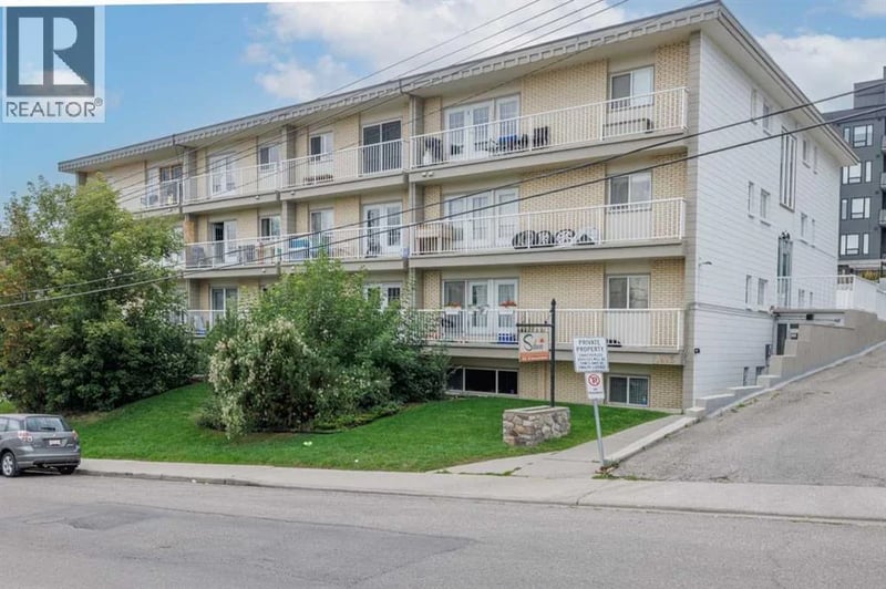 1813 25 Avenue Southwest, Calgary, Alberta, T2T1A4, Calgary, Alberta — photo 1 of 5