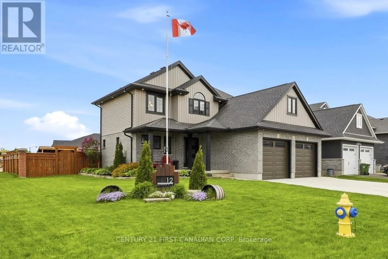 12 Glenwood Street, St. Thomas, Ontario, N5R0G9, St. Thomas, Ontario — photo 1 of 5