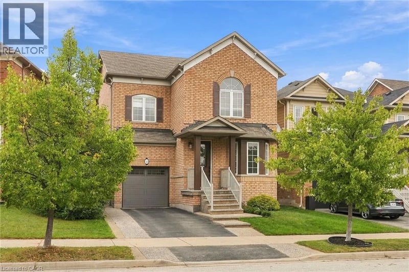 32 WIMBERLY Avenue, Waterdown, Ontario, L8B0R9, Waterdown, Ontario — photo 1 of 5