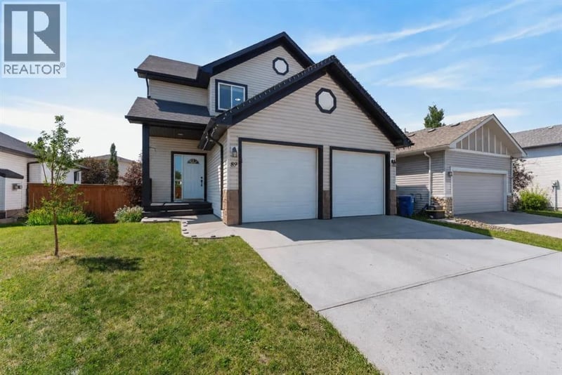 89 Canals Circle Southwest, Airdrie, Alberta, T4B2Z7, Airdrie, Alberta — photo 1 of 5