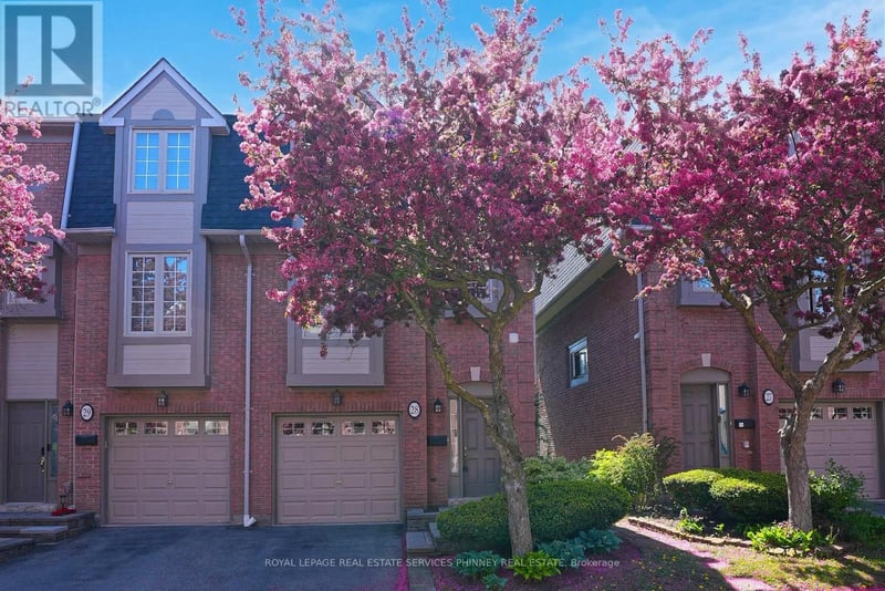 #28 3140 Fifth Line West, Mississauga (Erin Mills), Ontario, L5L1A2, Mississauga (Erin Mills), Ontario — photo 1 of 5