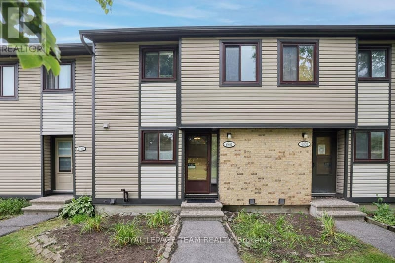 6801 Bilberry Drive, Ottawa, Ontario, K1C2E8, Ottawa, Ontario — photo 1 of 5