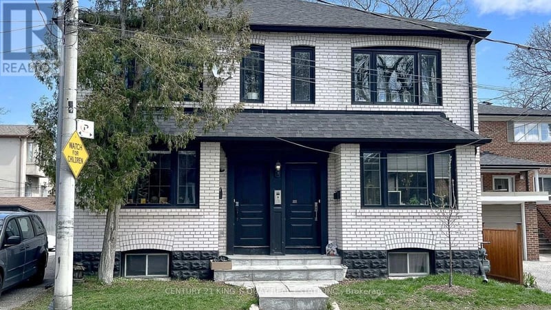 301 Cleveland Street, Toronto (Mount Pleasant East), Ontario, M4S2W7, Toronto (Mount Pleasant East), Ontario — photo 1 of 5