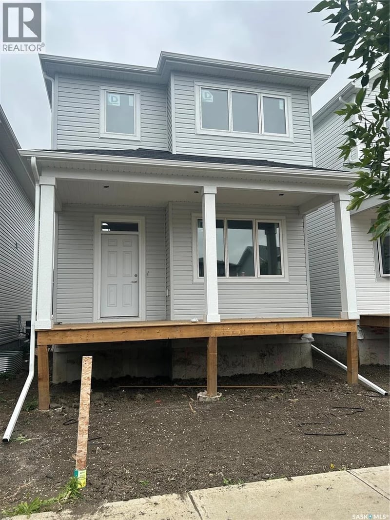 5133 Buckingham DRIVE E, Regina, Saskatchewan, S4V3S3, Regina, Saskatchewan — photo 1 of 5