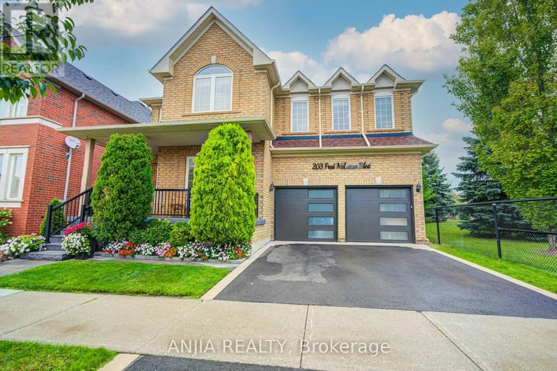 203 Fred Mclaren Boulevard, Markham (Wismer), Ontario, L6E1H2, Markham (Wismer), Ontario — photo 1 of 5