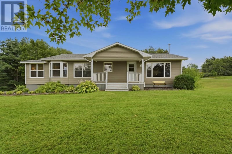 117 Dill Road, Currys Corner, Nova Scotia, B0N2T0, Currys Corner, Nova Scotia — photo 1 of 5