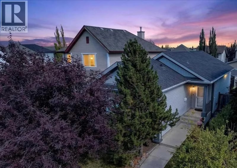 23 Copperfield Rise Southeast, Calgary, Alberta, T2Z4R6, Calgary, Alberta — photo 1 of 5