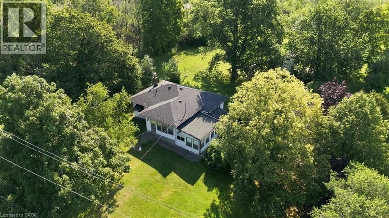 698 YORK Road, Dundas, Ontario, L9H5X1, Dundas, Ontario — photo 1 of 5