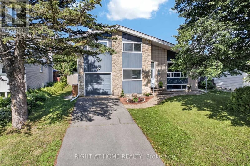 1385 Chartrand Avenue, Ottawa, Ontario, K1E1H9, Ottawa, Ontario — photo 1 of 5